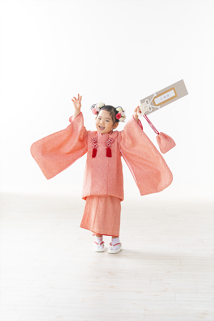 お子様の衣装・着付け・ヘアメイク無料