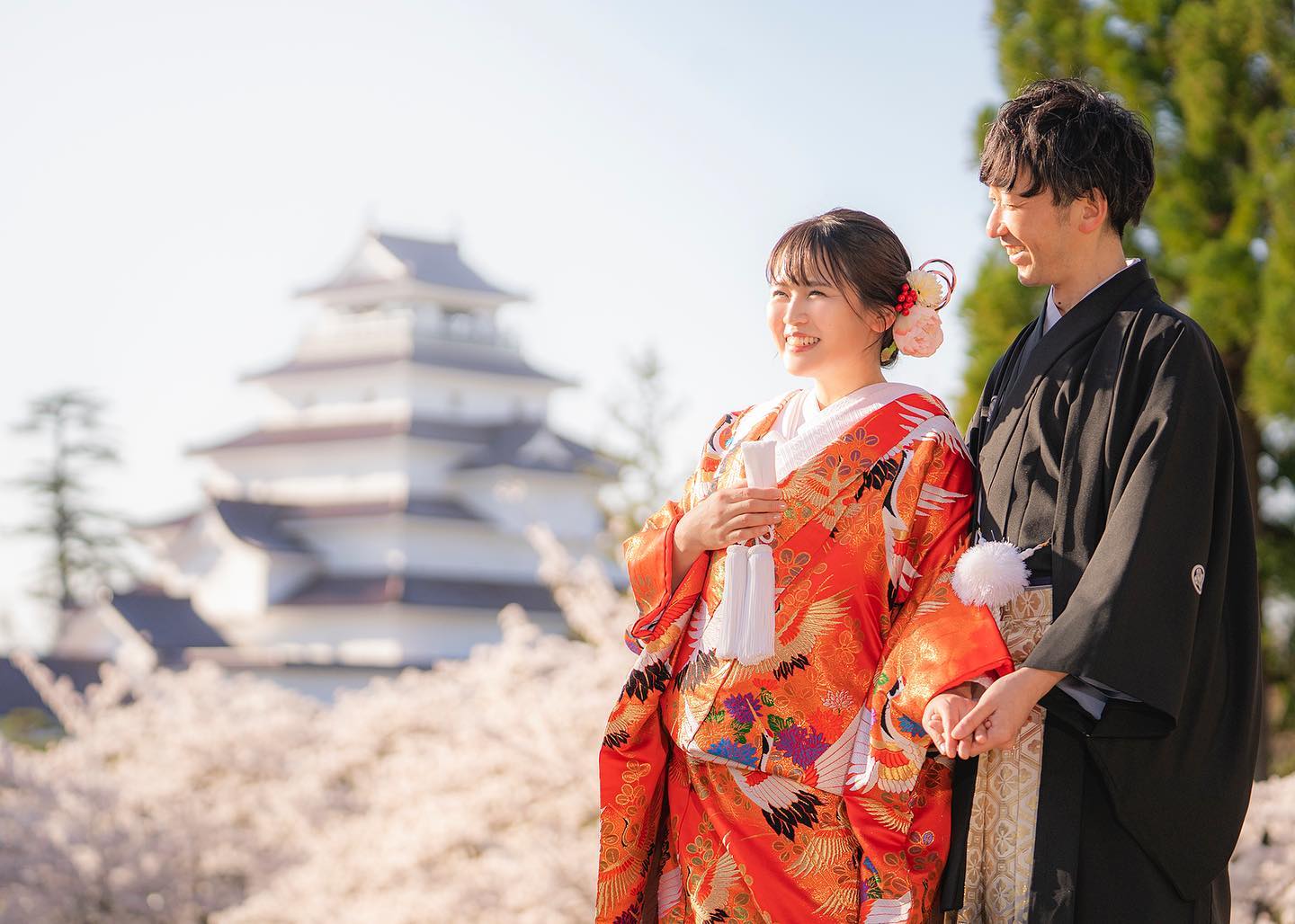 会津若松市で桜のウェディングフォトを撮る！最高の瞬間を残すロケーションと撮影のコツ