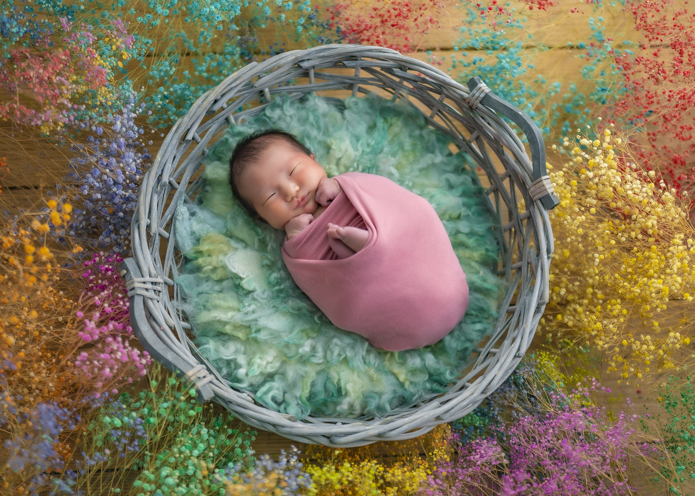 ニューボーンフォトが人気です